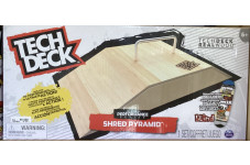 TECH DECK シュレッドピラミッドセット。本物木製指スケ＆メタルレール付。クリスマス・誕生日プレゼントに最適！