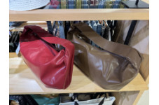 RIKKA FEMME 2WAY クロワッサンバッグ：韓国で人気！軽量で垢抜けるショルダー。