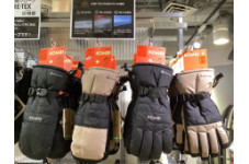 冬の必需品！GORE-TEX KOMBI グローブ入荷！