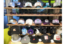 大人気のサンリオキャラクターズのキャップが大量入荷しました！