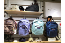 【新作入荷】人気のJanSport（ジャンスポーツ）バックパックが勢揃い！