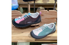 【KEEN】待望のレディース新色！JASPER "ROCKS" SP 入荷