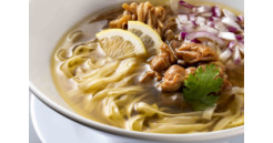 九州中華 鶏 麺 キムラハンテン by NOGI NISHIAZABU TOKYO