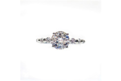 大きめサイズが新鮮♪ARTOTE