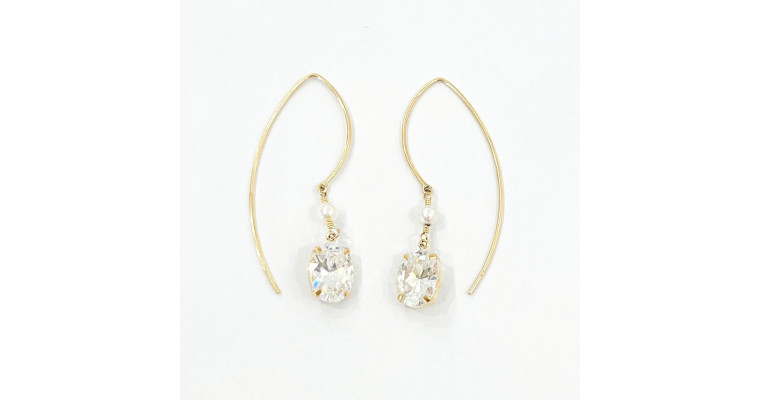 ピアス入荷しました♪