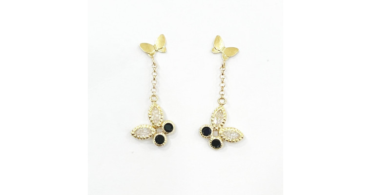 パピヨンピアス